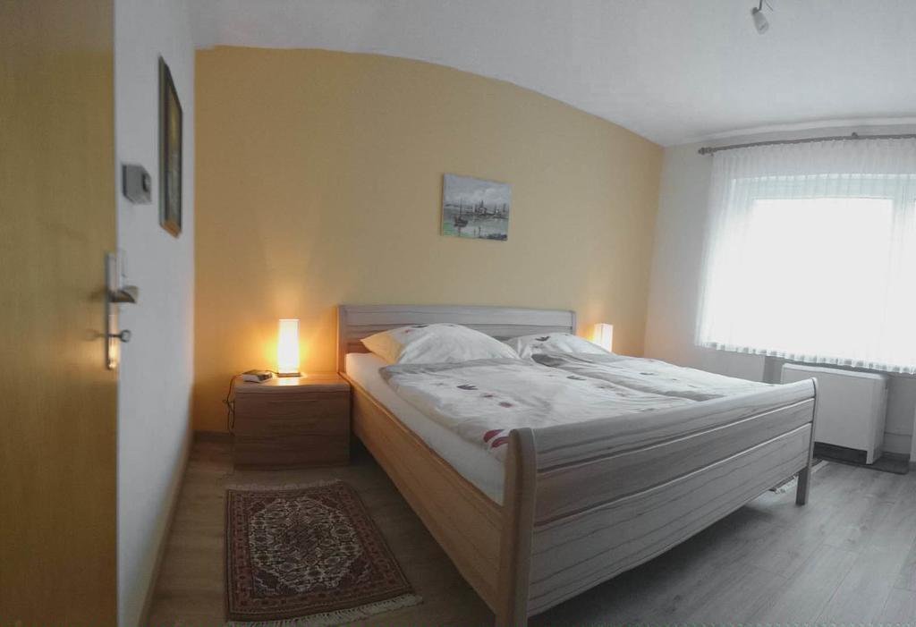 Fewo Ingrid Trossen Uerzig Exterior photo